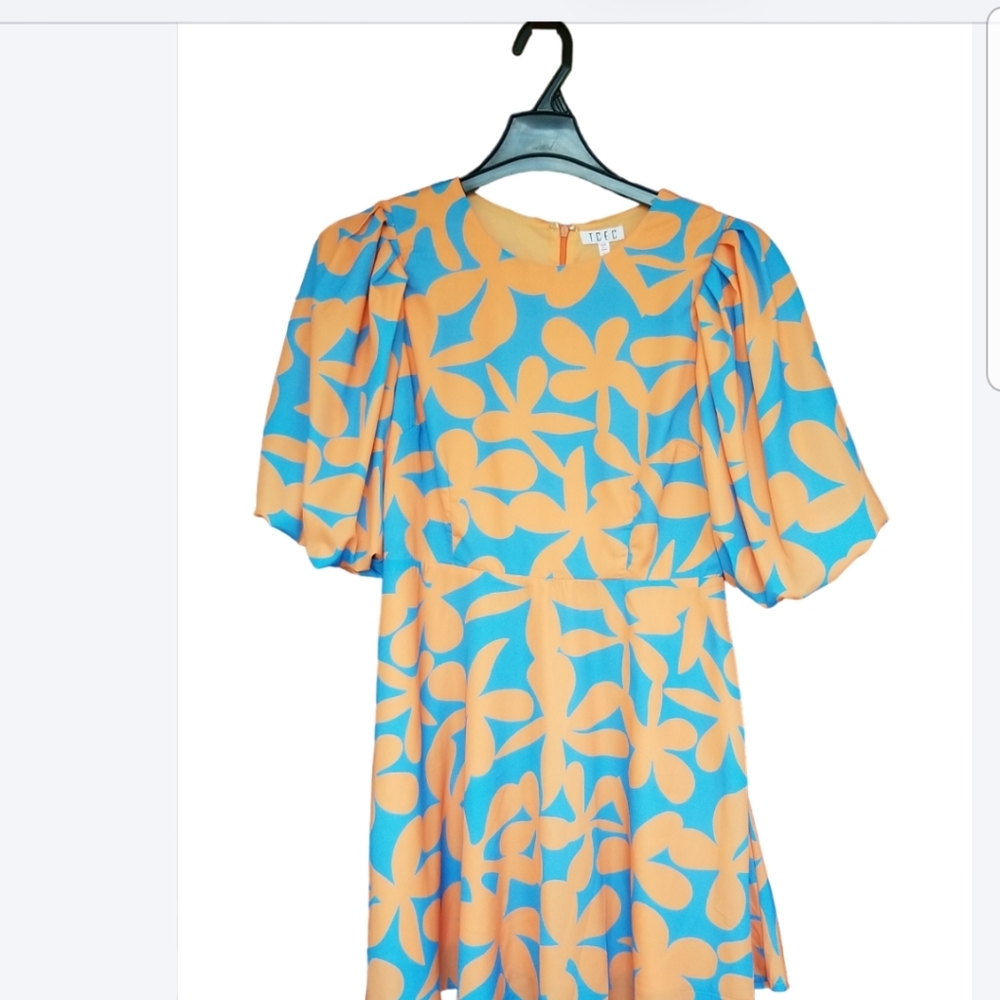 NWT BOUTIQUE FLORAL ORANGE BLUE PUFFER SLEEVE DRESS